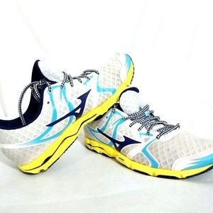 Mizuno Hitagami Wave Running Shoes